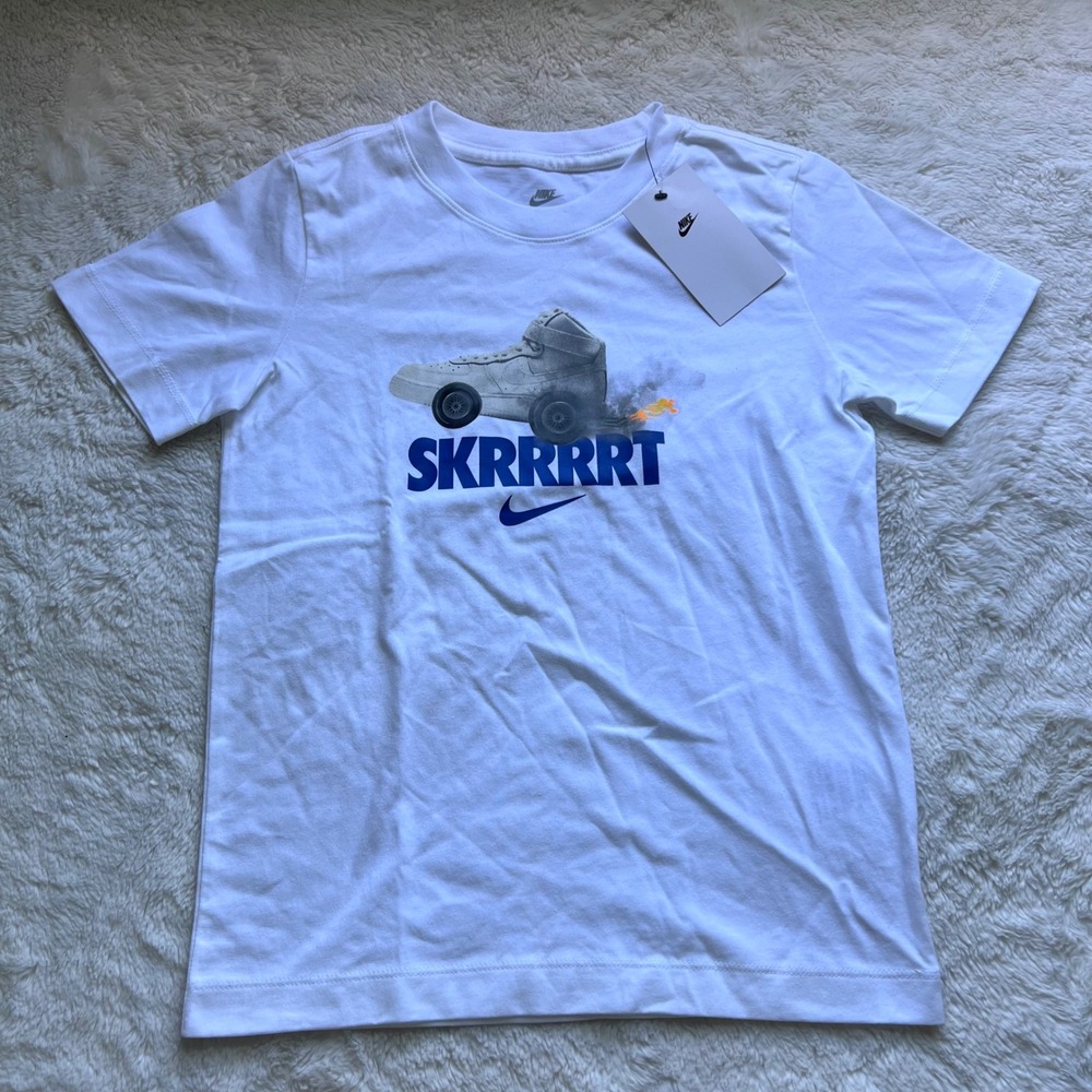 Nike Kids White SKRRRRT Sneaker Graphic T-Shirt‎ FZ5154-100 Size Small NWT